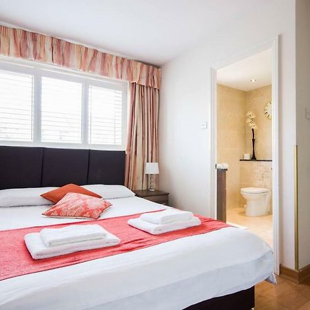 Spacious House, Sleeps 7 People Reading Esterno foto